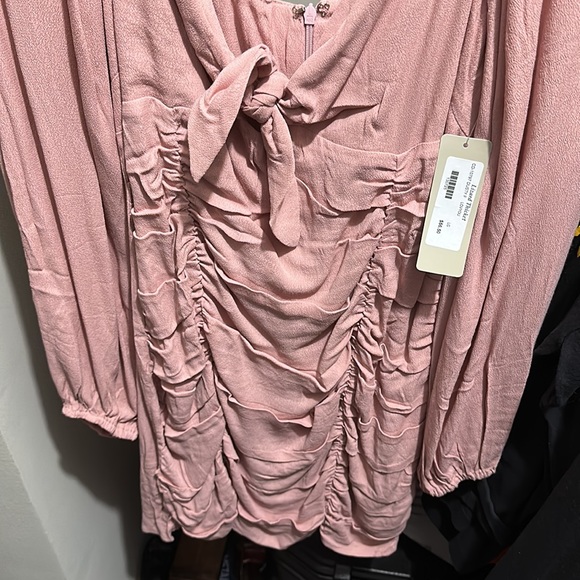 Pink bodycon dress with zipper back, ruching in the front, tie neckline - Picture 3 of 7